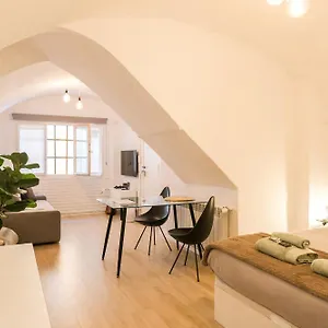 Casa Lestudi En El Centro De Apartamento